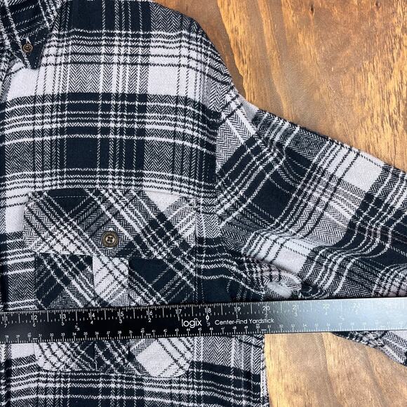 Field & Stream Mens Shirt Gray Blue Plaid Fleece Button Down Front Pockets Small - Picture 6 of 13